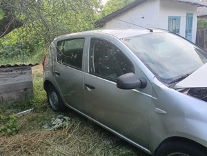 Dacia Sandero 1.4mpi 2008 accidentata,126.000 km