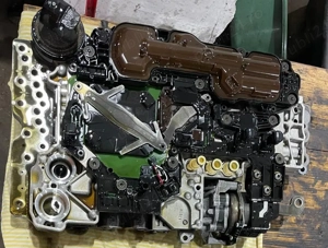 Calculator transmisie 9G-Tronic (TCU) A7252709011 cu eroare P07B700 - imagine 2