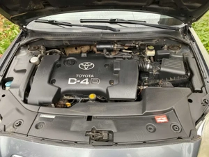 Vând Toyota Avensis - imagine 5 Vând Toyota Avensis - imagine 5