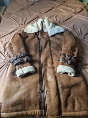 Vand Cojoc de piele Zara Men 