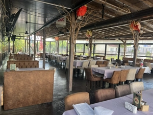 Vanzare spatiu comercial cu predare RESTAURANT COMPLET FUNCTIONAL - imagine 3