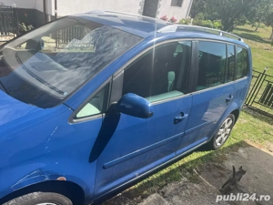 Volkswagen Touran - imagine 4