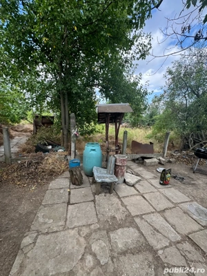 Casa batraneasca + teren 2600 MP. Iesire la Dn si la strada secundara prin spate. - imagine 7 Casa batraneasca + teren 2600 MP. Iesire la Dn si la strada secundara prin spate. - imagine 7