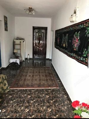 Vând un loc de poveste în inima naturii   casă cu potențial enorm + terenuri generoase   total 9807  - imagine 4