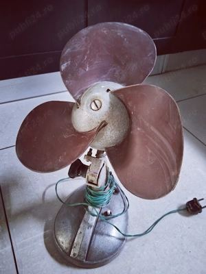 Vechi ventilator masiv,din comunism,URSS,ideal decor - imagine 3