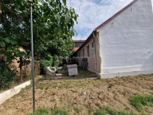 Resita Casa Zona Catedrala Muncitoresc - imagine 4