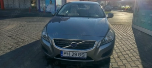 Volvo V60 2013 2.0 diesel 5 cilindri - imagine 2
