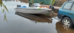   barca cu motor  - imagine 2