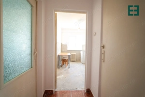 Apartament cu 3 camere etajul 4 - Cartierul A. Vlaicu - Arad - imagine 8