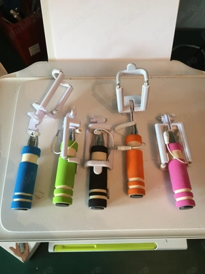 selfie stick pentru foto mobil