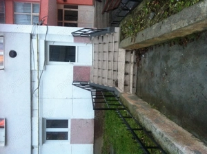 Apartament la parter - imagine 2