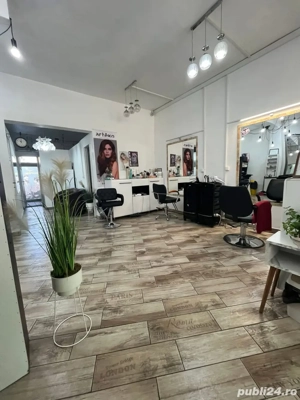 Inchiriez post manichiura - pedichiura in salon infrumusetare - imagine 5