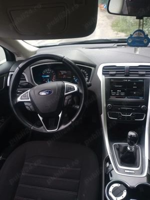 Vând Ford Mondeo 
