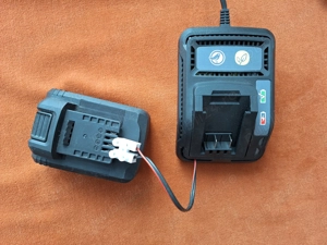 Incarcator pentru acumulatori 20V MyProject, nou - imagine 4