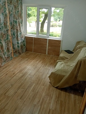 Vând apartament 2 camere decomandate,parter. - imagine 2 Vând apartament 2 camere decomandate,parter. - imagine 2