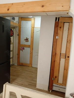 Vând apartament 2 camere decomandate,parter. - imagine 4 Vând apartament 2 camere decomandate,parter. - imagine 4