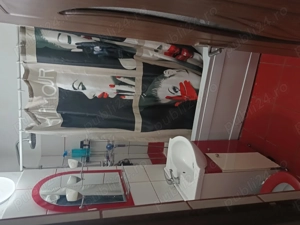 Apartament 3 camere decomandat