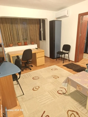 Vanzare apartament cu doua camere