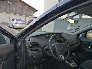 Vand Renault Scenic 2011 diesel - imagine 2