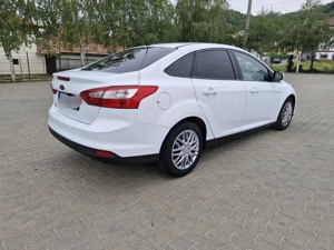 Ford focus MK3 sedan 2012