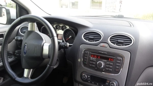 Ford Focus II 1.8 Tdci Hatchback - imagine 4 Ford Focus II 1.8 Tdci Hatchback - imagine 4