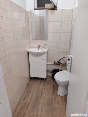 Inchiriez spațiu comercial  - imagine 2 Inchiriez spațiu comercial  - imagine 2