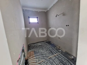 Casa individuala cu curte terasa si garaj Selimbar Sibiu - imagine 16