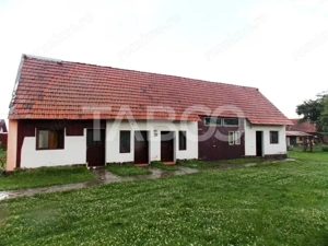 Pensiune la cheie 13 camere  15 locuri parcare si teren 3000 mp  - imagine 15