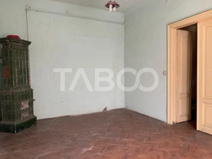 Spatiu de birouri de vanzare 70 mp cu 3 camere in Centru Sibiu - imagine 2