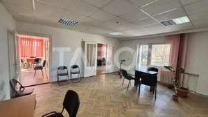 Spatiu birouri 3 balcoane si o terasa in Sibiu 120 mp zona Centrala - imagine 6