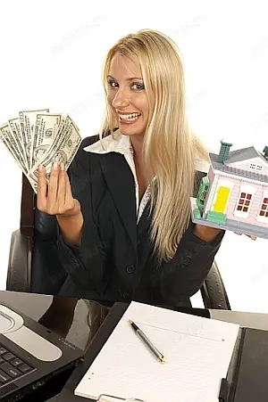 Femeie, secretara - partenera 50 %, cu 2 ani vechime in afaceri imobiliare - imagine 4