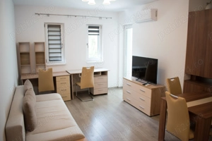 Închiriere apartament 3 camere   Zona Aradului, str. Felix - imagine 2