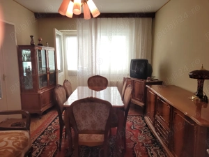 Vand mobila sufragerie (living room), din lemn de nuc - imagine 2