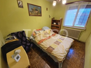 Apartament de vanzare 3 camere 60mp decomandat 2 balcoane zona Strand - imagine 7