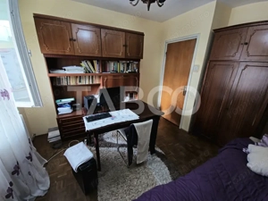 Apartament de vanzare 3 camere 60mp decomandat 2 balcoane zona Strand - imagine 8