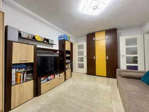 Amenajat integral. Centrala termica proprie. Bloc izolat termic exterior. - imagine 4