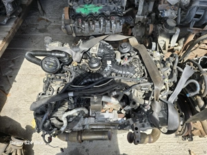 Dezmembrez  AUDI Q 8 S Motor tip DHX 3.0 Disel Hibrid,fara anexe si accesorii. - imagine 2