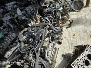 Dezmembrez  AUDI Q 8 S Motor tip DHX 3.0 Disel Hibrid,fara anexe si accesorii. - imagine 5