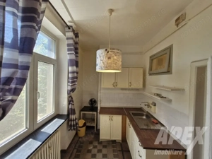 Garsoniera 40 mp decomandata | boxa 6 mp | Blocurile rusesti Metrou Orizont - imagine 3