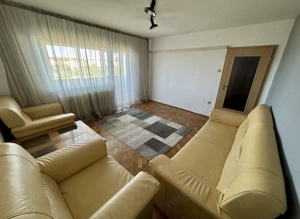 Apartament 3 camere decomandat confort 1 centrala proprie Zona Calea Sagului