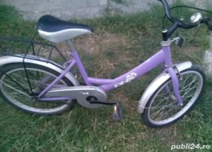 Bicicletă copii .