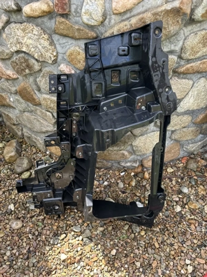 Piese SH partea dreaptă Ford F-MAX 2022–2024 – Far LED, fustă, aripă completă, OEM - imagine 4