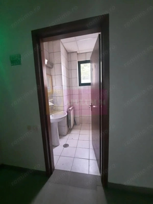 Vanzare spatiu comercial in zona bd Unirii stradal - imagine 10 Vanzare spatiu comercial in zona bd Unirii stradal - imagine 10