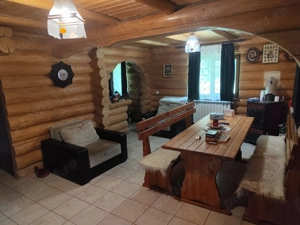 Cabana de lemn Racoasa, judet Vrancea - imagine 10