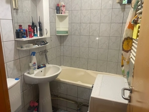 Inchiriez apartament 2 camere zona Bălcescu  - imagine 4