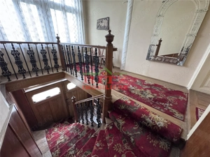 Casa P+1E+Pod S= 435 mp, teren 938 mp, pretabila clinica, gradinita etc. - imagine 15