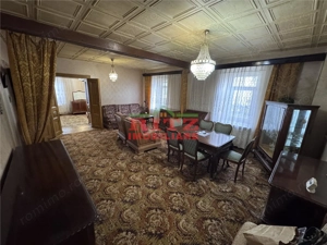 Casa P+1E+Pod S= 435 mp, teren 938 mp, pretabila clinica, gradinita etc. - imagine 4