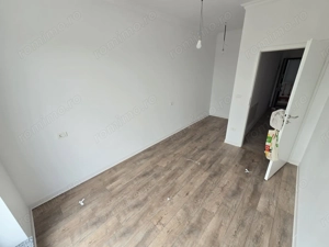 Langa ESO. Etaj 1. Decomandat. Bucatarie inchisa. - imagine 7