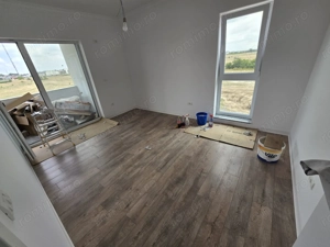 Langa ESO. Etaj 1. Decomandat. Bucatarie inchisa. - imagine 8