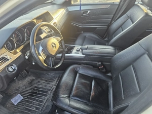 Vând Mercedes E200 bluetech  - imagine 7